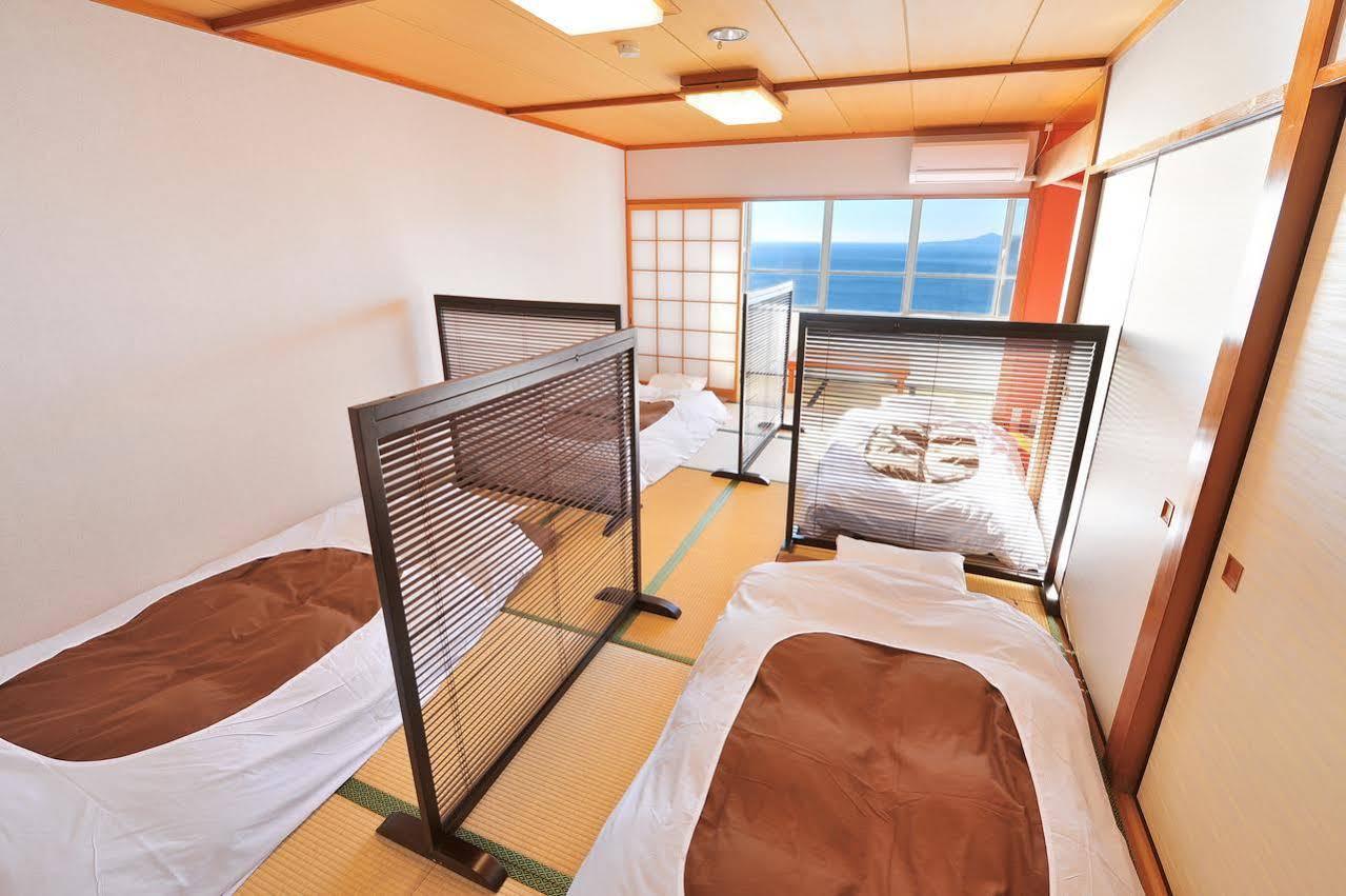 Onsen Hostel Hinoemi Atami (Shizuoka) Exterior foto